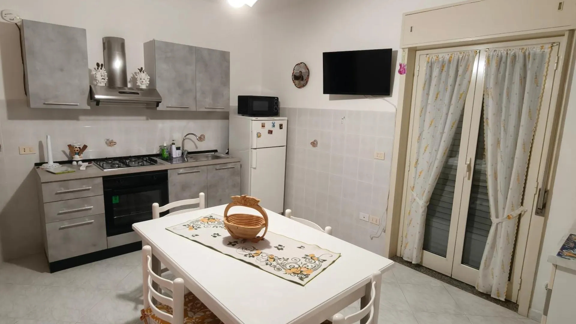 Casa vacanze Il Sole Piraino Appartamento